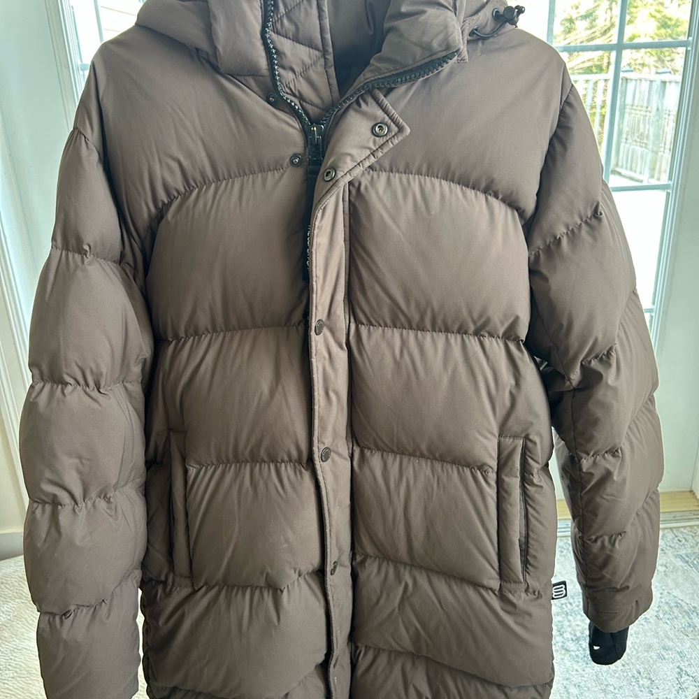Aritzia mid length super puff